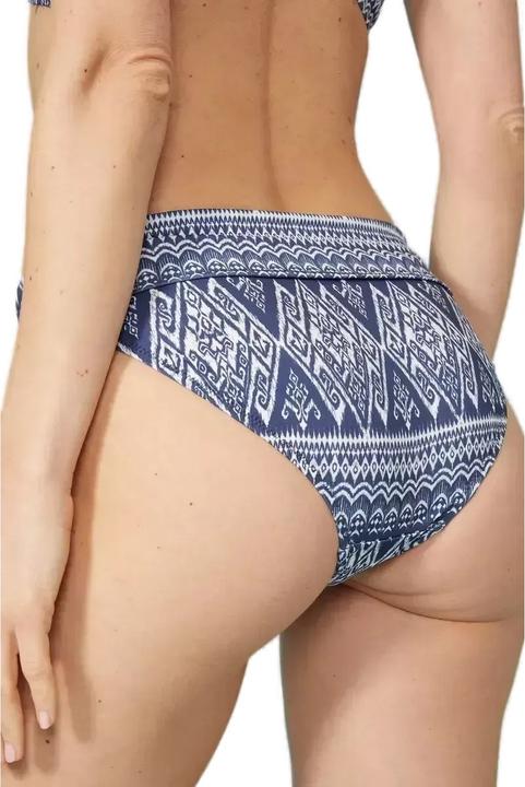 Actual product image Universal Textiles Bikini Panties With Flap (44 D)