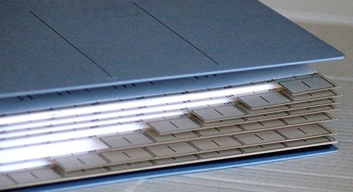Produktbild Plus Japan Zero Max Ordner grau Karton 1-10 cm DIN A4 (A4, 100 mm, 1 Stück)