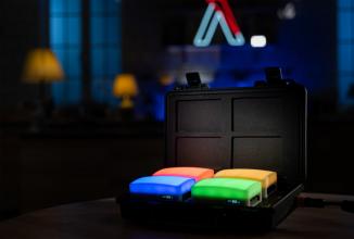 Actual product image Aputure MC4 light Travel Kit (Surface luminaire, Video light)
