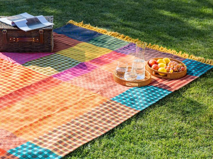 Actual product image Beliani Buili