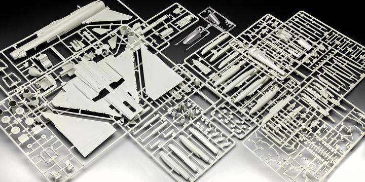 Produktbild Revell Eurofighter Black Jack