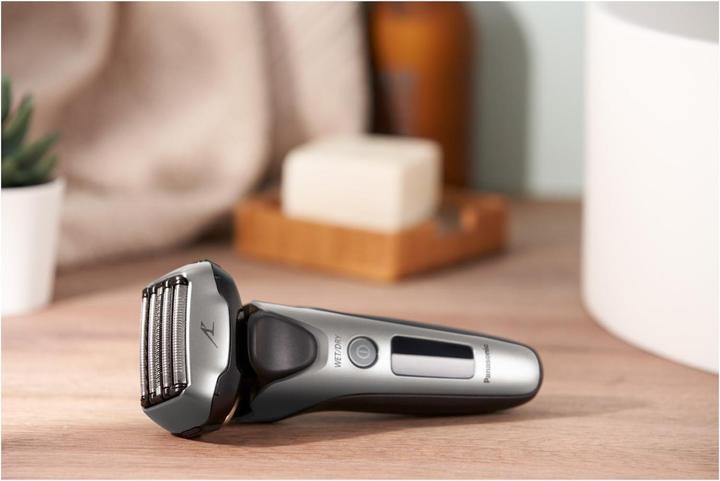 Actual product image Panasonic ES-LV69