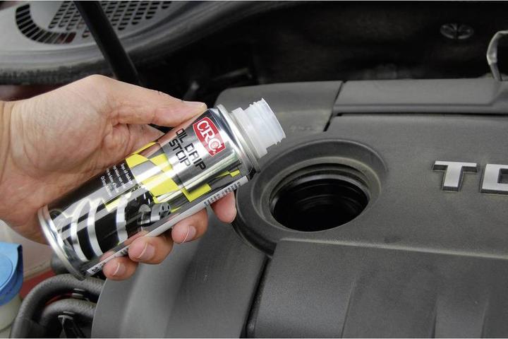 Actual product image CRC OIL DRIP STOP Oil Stop Additive 32034-AA 200 ml (0.20 l)