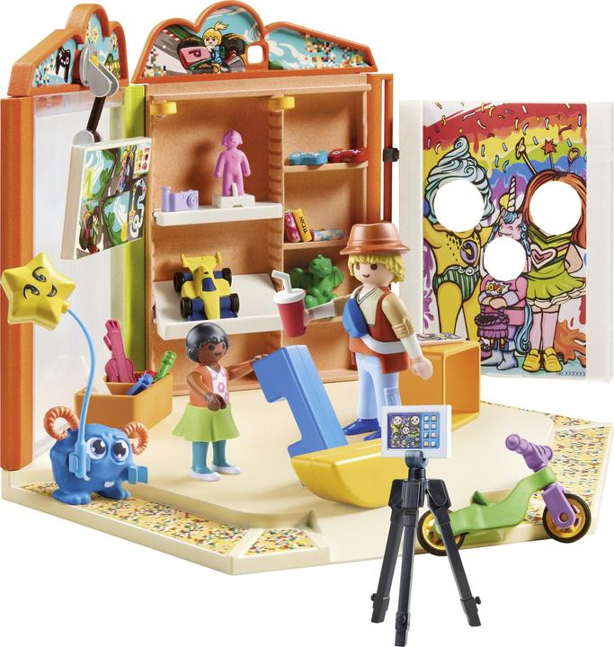 Actual product image Playmobil Toy shop (71536, Playmobil City Life)