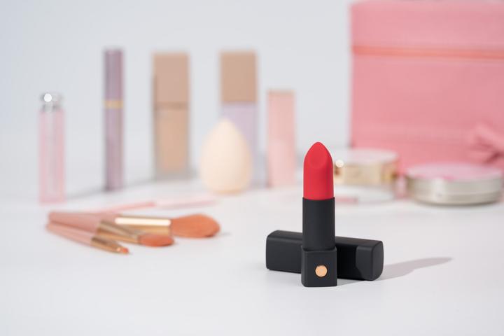 Image du produit Lovense Vibromasseur Exomoon en rouge à lèvres