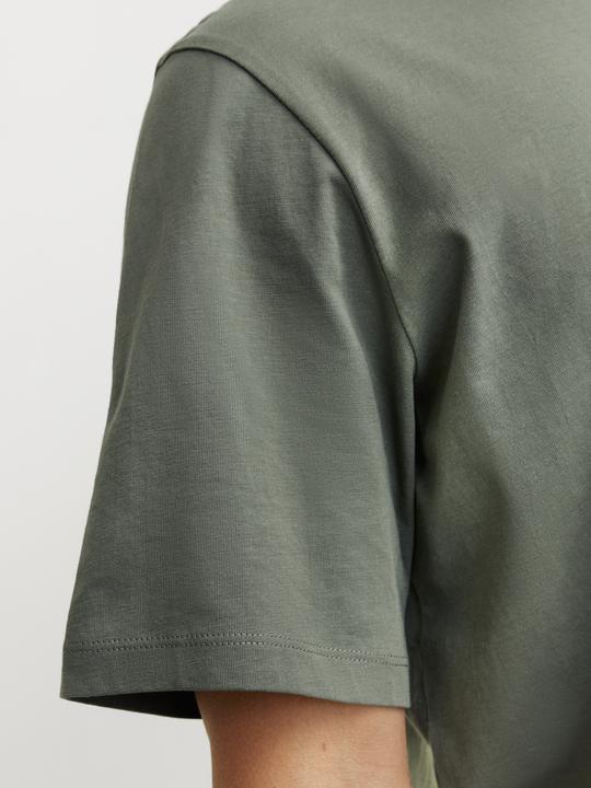 Actual product image Jack & Jones Jjeorganic Basic Tee Ss O-Neck Noos (S)