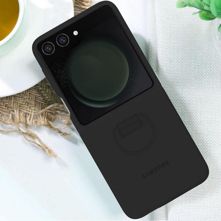 Image du produit Samsung Etui en silicone avec anneau (Samsung Galaxy Z Flip5)