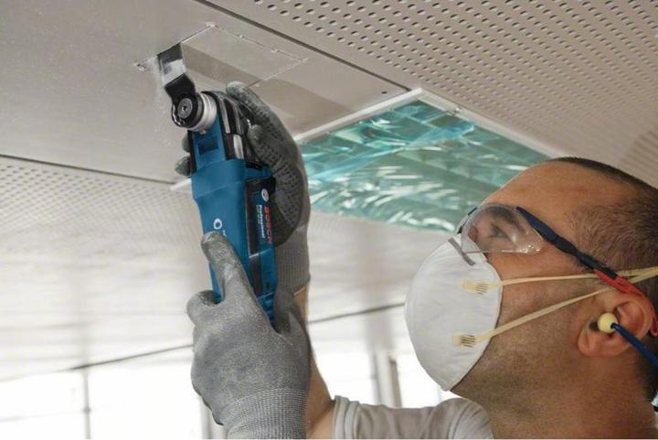 Produktbild Bosch Professional Multi-Cutter GOP 30-28, im Karton