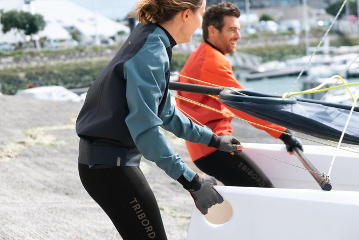Actual product image Tribord Women's Sailing Windproof Jacket - 500 BLUE