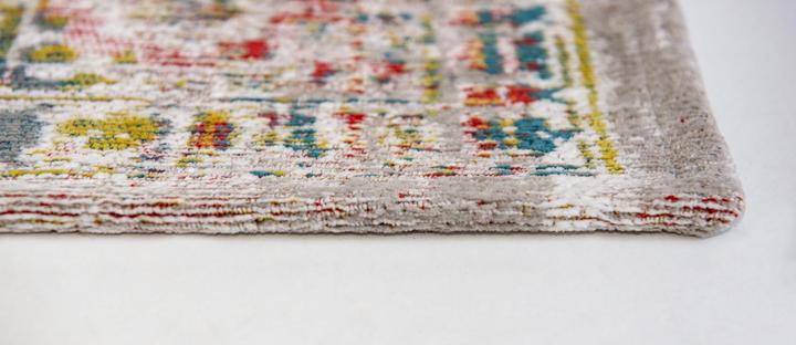 Actual product image Louis de Poortere Antiquarian Ushak (240 x 340 cm)