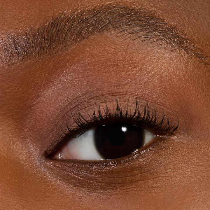 Produktbild essence matte liquid eyeshadow (01 Bare Bliss)