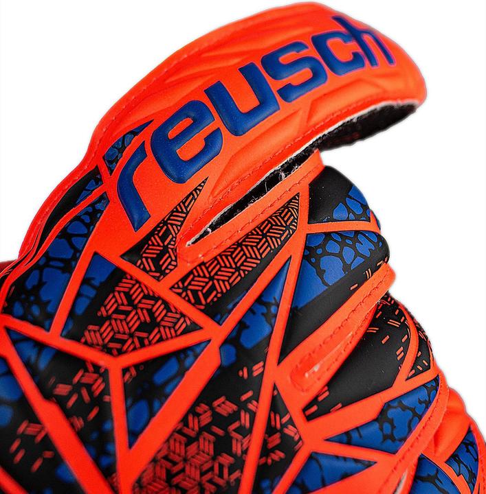 Actual product image Reusch Attrakt Solid (9)