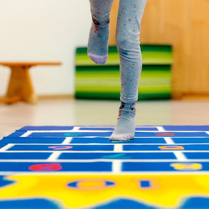 Actual product image Würfelwelt Play Carpet Bouncy King