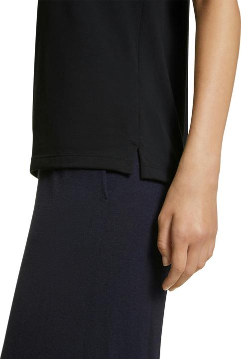 Actual product image Falke BA Polo Top w (L)