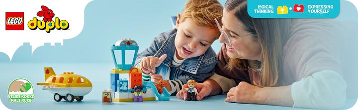 Actual product image LEGO Erster Besuch im Flughafen (10443)