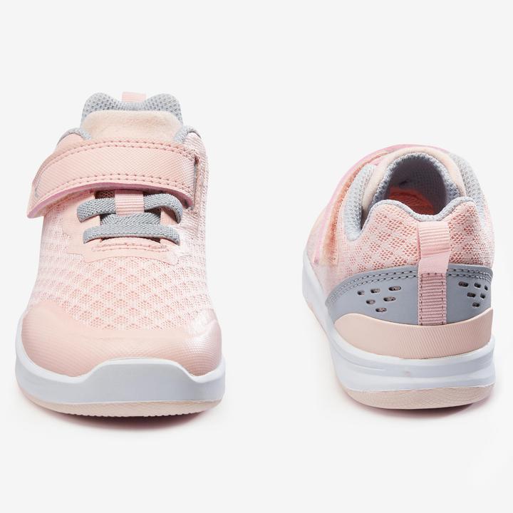 Actual product image Decathlon shoe 570. 304200 (25)