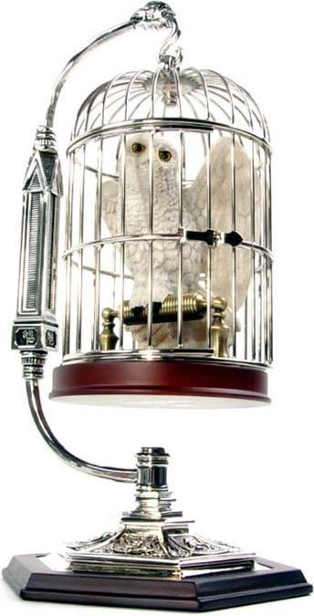 Productafbeelding Noble Collection Harry Potter miniatuur Hedwig in een kooi