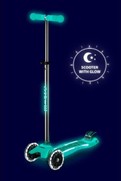 Produktbild Micro Scooter Maxi Deluxe Glow LED Plus Jelly Green