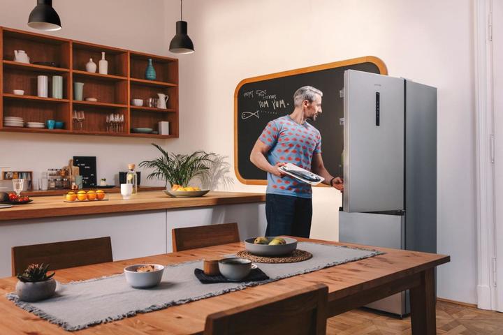 Actual product image Gorenje NRK 619 CAXL 4 In Fridge Combi (304 l)