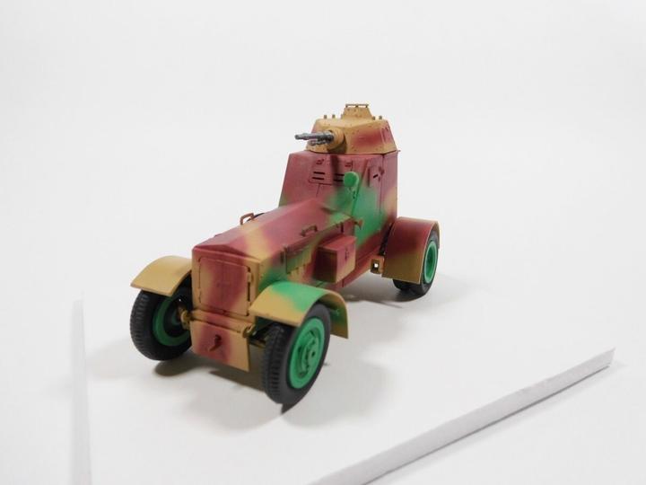 Produktbild Mirage Hobby Armoured Car Model 1943/II (Model Set)