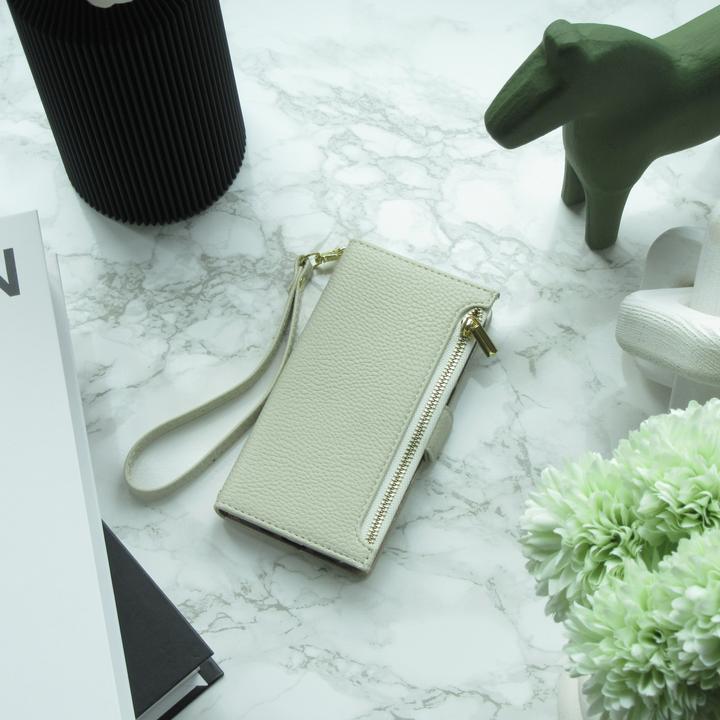 Produktbild PhoneLook Hülle Flip Wallet aus veganem Leder mit Brieftasche und Magnetverschluss (Apple iPhone 15)