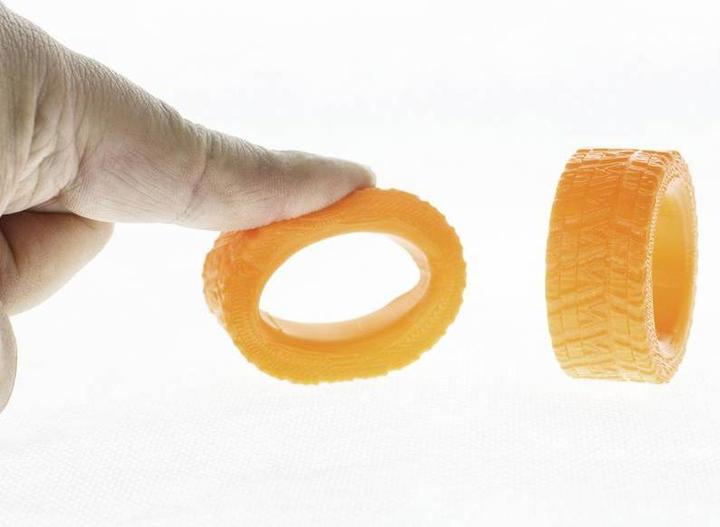 Image du produit Polymaker PD01006 Filament PolyFlex TPU-95A TPU flexible 1.75 mm 750 g Orange 1 (TPU, 1.75 mm, 750 g, Orange)