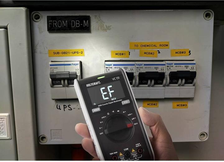 Actual product image Voltcraft VC131 Digital Multimeter (CAT III 250V)