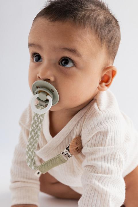 Image du produit Bibs x Attache-sucette Liberty, Camomille Lawn Baby Blue (1 x, dès la naissance)