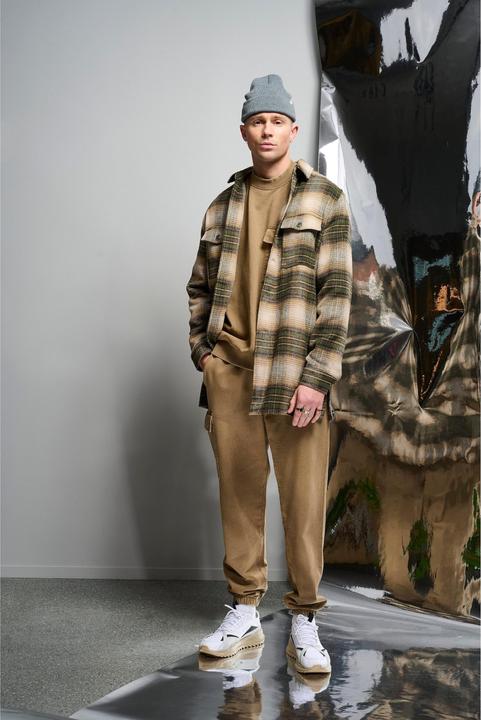 Actual product image Solid trousers sdcabe (M)