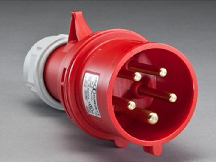 Produktbild Bachmann BN0500 48,26cm 19Zoll PDU 1HE 18xC13 3xC19 Leistungsmessung Anschluss CEE 3x16A rot