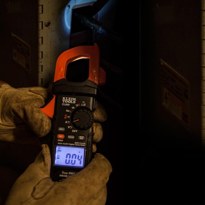 Produktbild Klein Tools CL800 Digitale Stromzange AC/DC mit automatischer Bereichseinstellung (CL800) (CAT IV 600V)