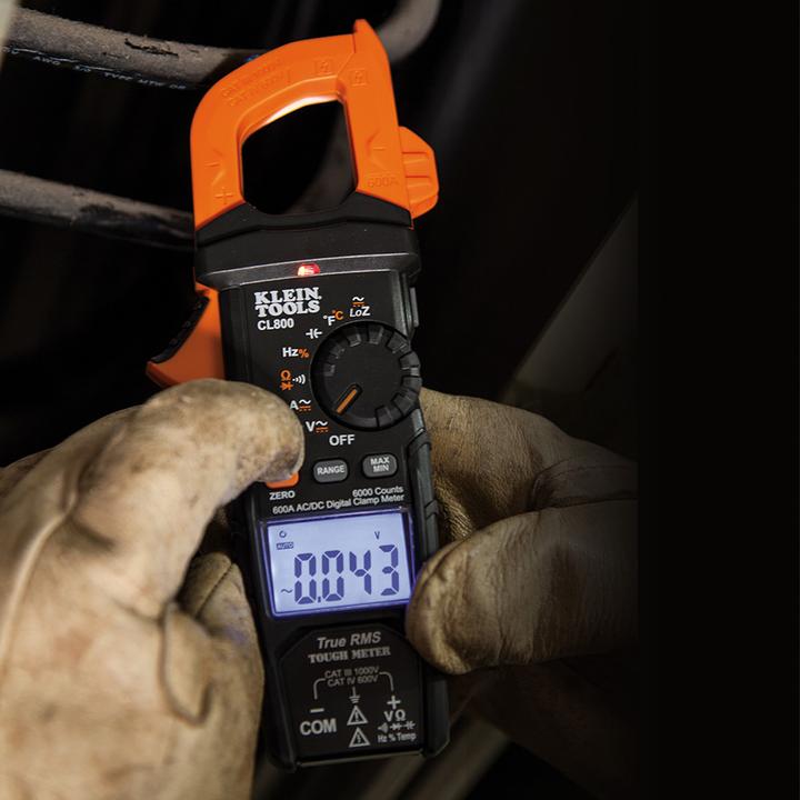 Produktbild Klein Tools CL800 Digitale Stromzange AC/DC mit automatischer Bereichseinstellung (CL800) (CAT IV 600V)