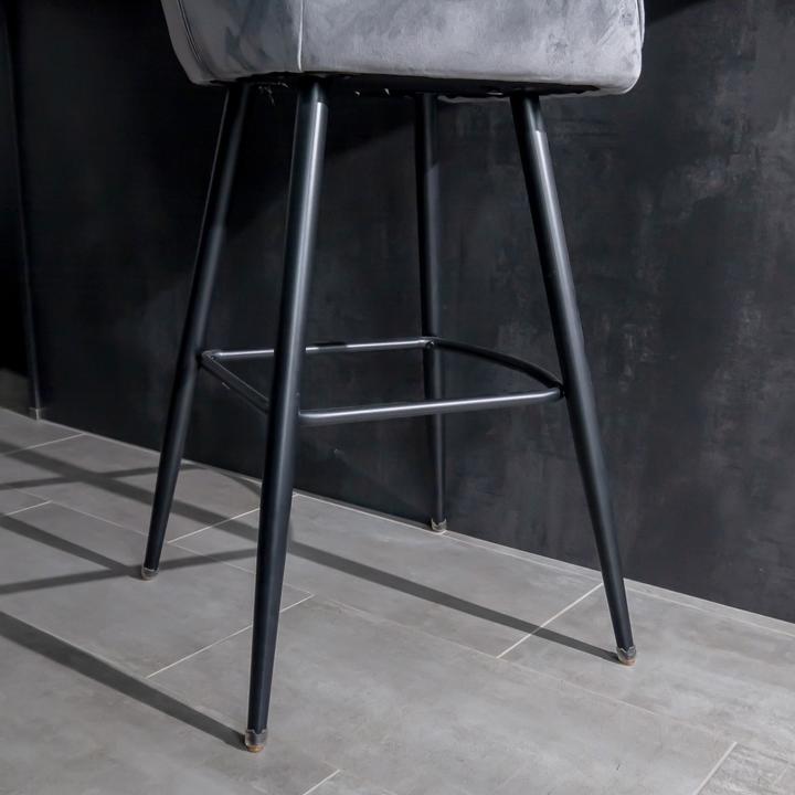 Actual product image Intirilife Chair base caps (Plug-in gliders, 40 Piece)