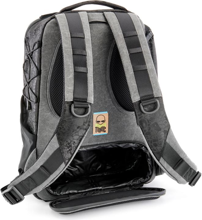 Actual product image 3 Legged Thing Toxic Valkyrie Camera Backpack M Water Resistant "Frog" Pocket Onyx