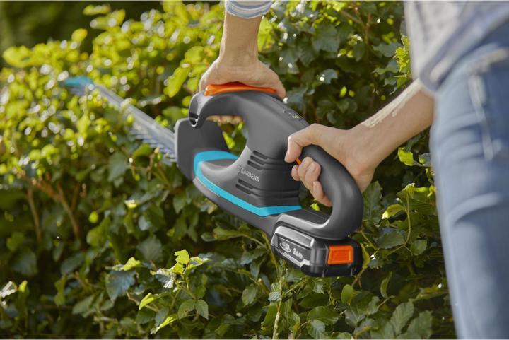 Produktbild Gardena EasyCut 40/18V P4A solo (Akkuheckenschere)