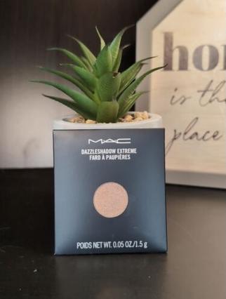 Immagine prodotto MAC Cosmetics Dazzleshadow Extreme (piano di ricarica della palette Pro) (Sì al paillettes)