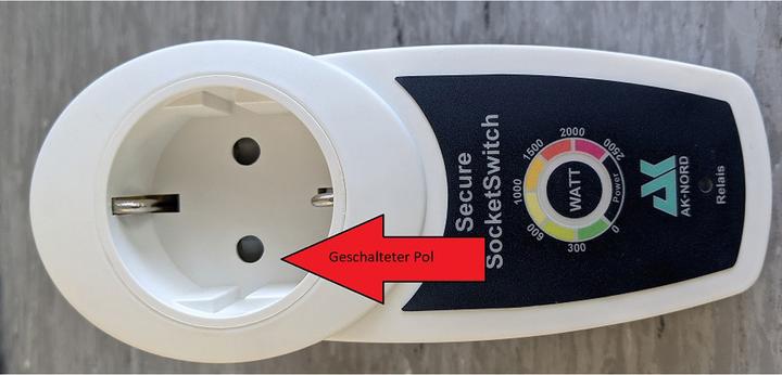Actual product image AK-SecureSocketSwitch Switchable IP socket outlet
