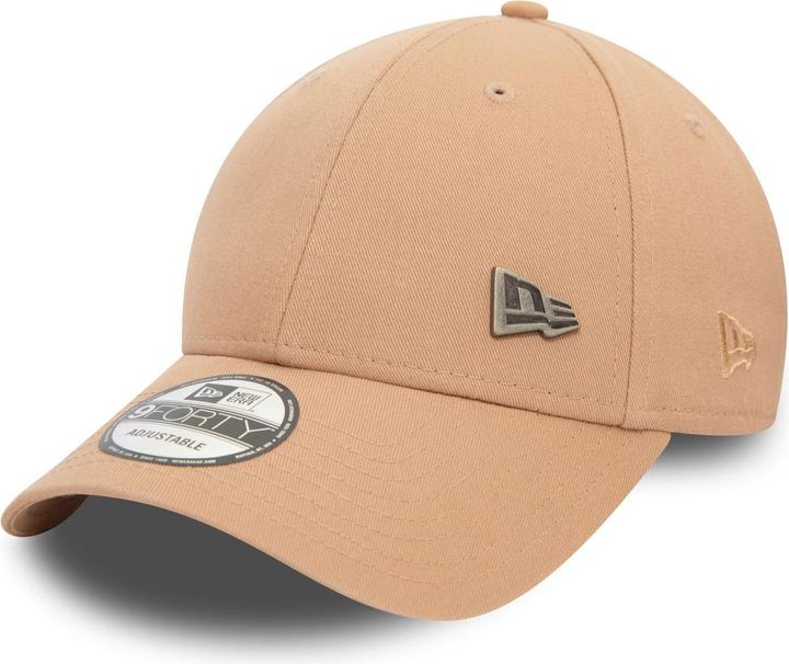 New Era 9Forty Strapback Cap - METAL PIN BADGE beige