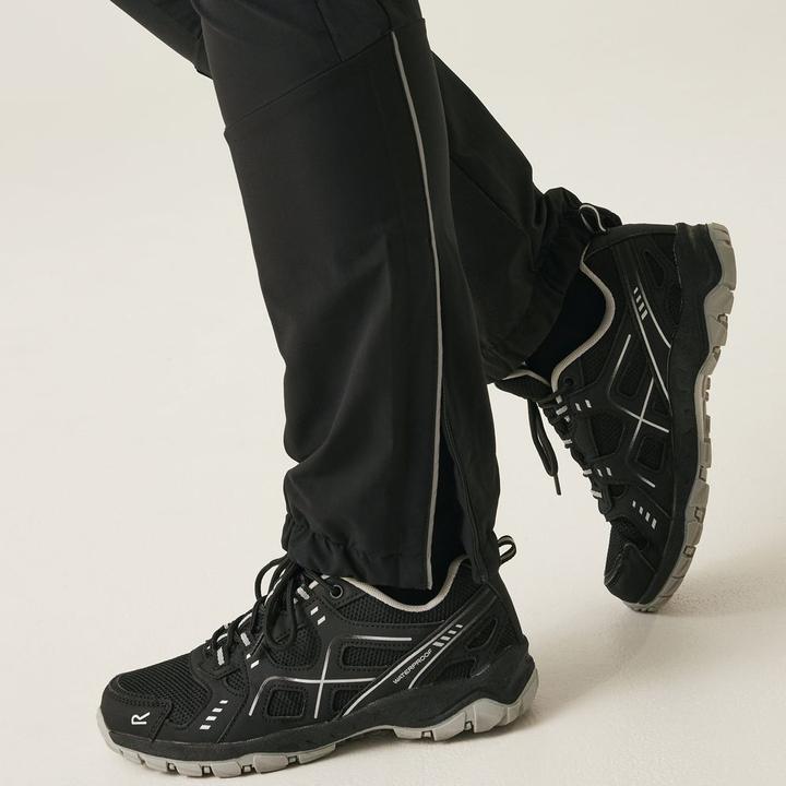 Actual product image Regatta Mountain Winter Trousers (M)