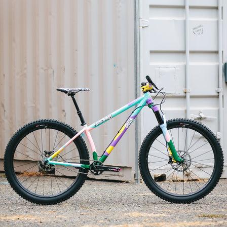 Actual product image Spray.Bike Bicycle Spray Paint Fluo (FluoNeonLightBlue, 0.40 l)
