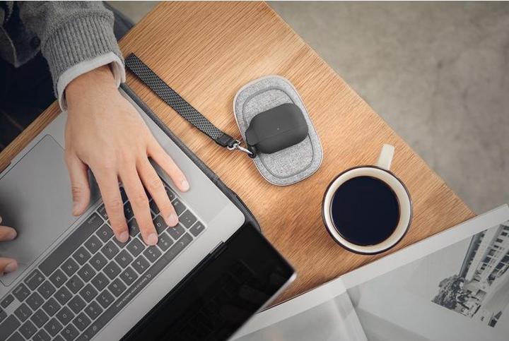 Produktbild Moshi Pebbo for AirPods Pro, AirPods Case Protection - Shadow Black (Kopfhörer Tasche)