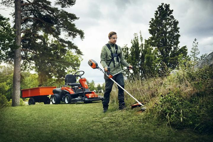Actual product image Husqvarna 325IR (Trim line)