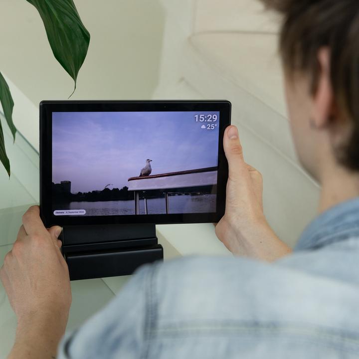 Produktbild Rollei Smart Frame WiFi 100 (10", 800 x 1280 Pixel)
