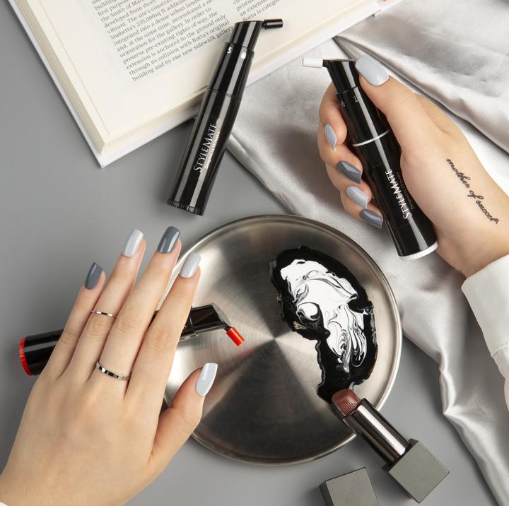 Produktbild Trisa Gelfarbe Stylemate Schwarz (Nagellacktrockner, Schwarz)