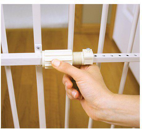 Actual product image Carlson GATE TUFFY EXTENTABLE WITH DOOR 61x66-107CM - (704.2018)