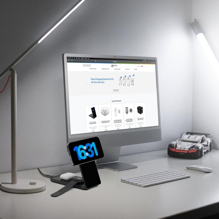 Produktbild prio 3 in 1 kabelloses Schnellladegerät MAG schwarz (15 W)