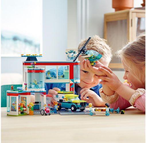 Immagine prodotto LEGO Ospedale (60330, LEGO City)