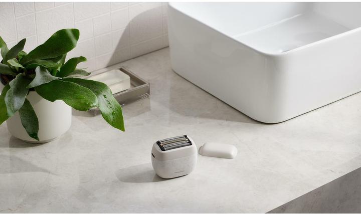 Actual product image Panasonic ES-PV6B-W803