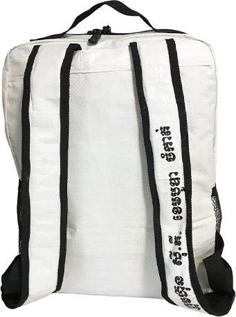 Produktbild Bekos Upcycling - Tagesrucksack aus recycelten Futtersäcke Schwein