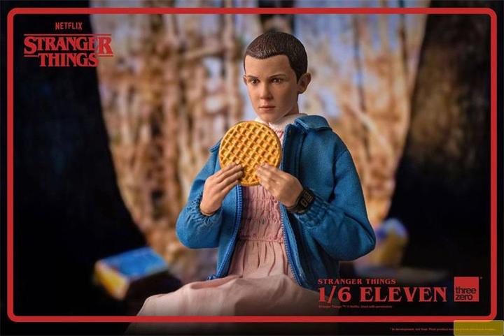 Actual product image ThreeZero Stranger Things figurine 1/6 Eleven 23 cm